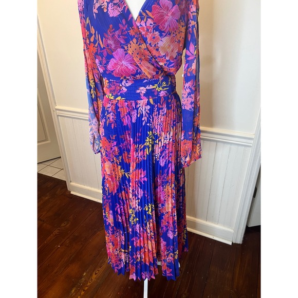 Sienna Blue Floral Pleated Maxi Dress Long Sleeve V-Neck Shimmer NWT chiffon 6 - Picture 3 of 12
